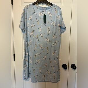 Tugege Women’s Nightgown. NWT